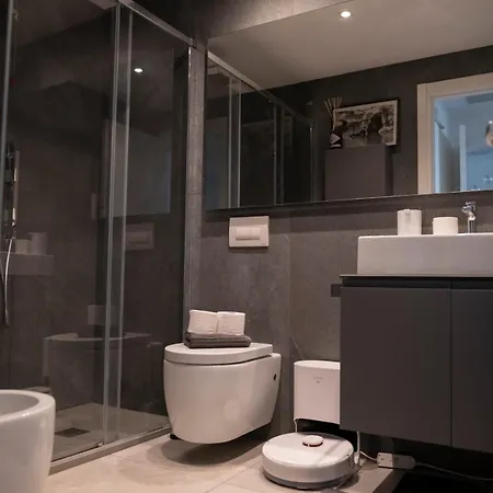 Maison 12 Trastevere-apartment In The Center